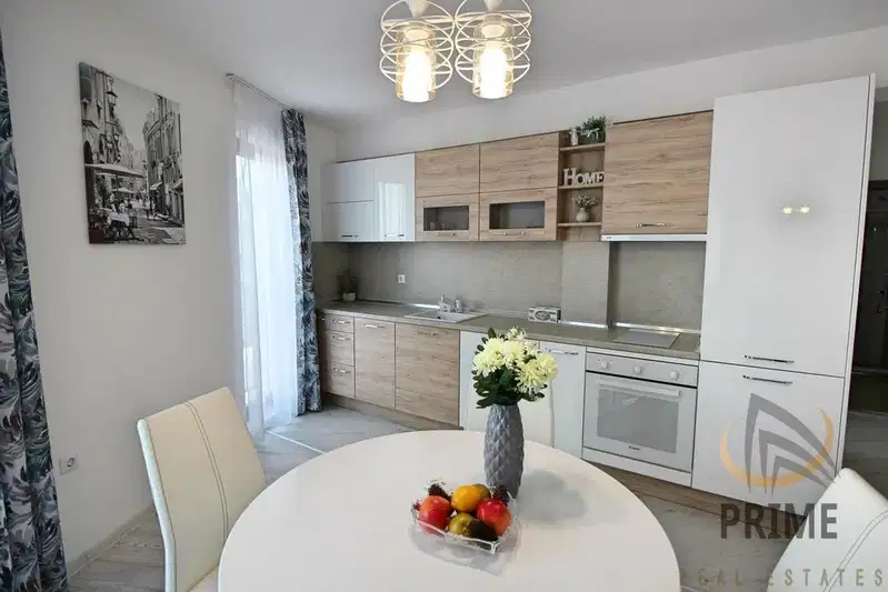 Spacious 2-room apartment in the centre of Burgas with terrace