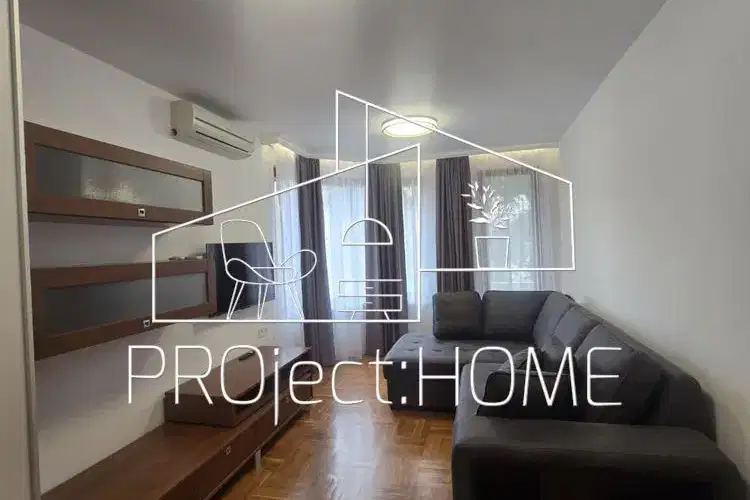 Two-room apartment with terrace in the Center of Burgas