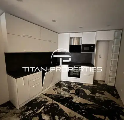 Photo 2 — Three-room apartment with terrace in the Center of Burgas