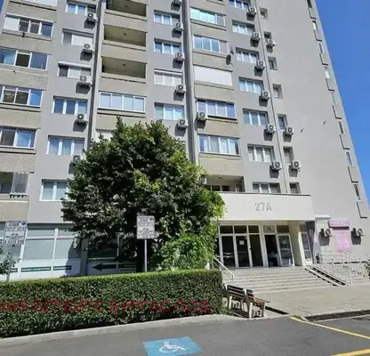 Снимка 2 — 2-стаен апартамент в Изгрев, Бургас с просторна тераса