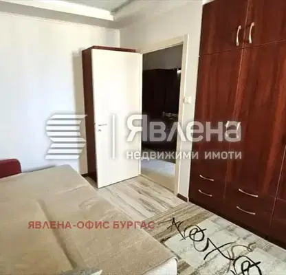 Снимка 2 — Двустаен апартамент с тераса в Изгрев, Бургас