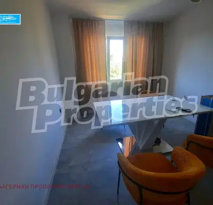 Photo 2 — Three-room apartment with two bedrooms in Izgrev, Burgas