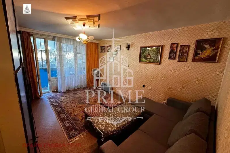 2-room apartment in Lazur, Burgas with functional layout