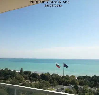 Photo 4 — Spacious 4-room apartment with sea view in Lazur, Burgas