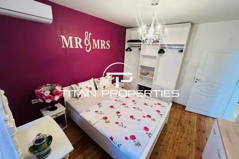 3-room apartment with terrace in Lazur, Burgas