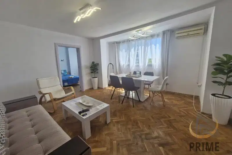 3-room apartment with frontal sea view in Lazur, Burgas