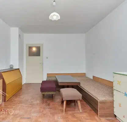 Photo 4 — Four-room apartment in Meden Rudnik - zone A, renovated block