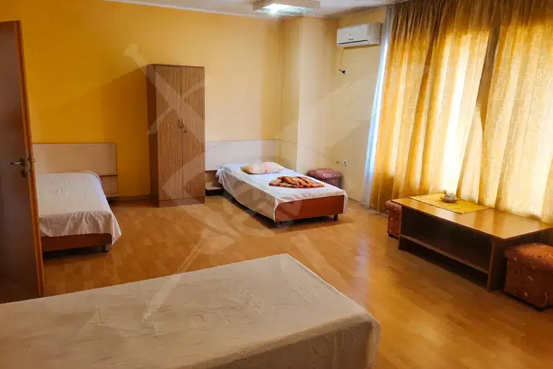 Two-room apartment on the ground floor in Pobeda, Burgas