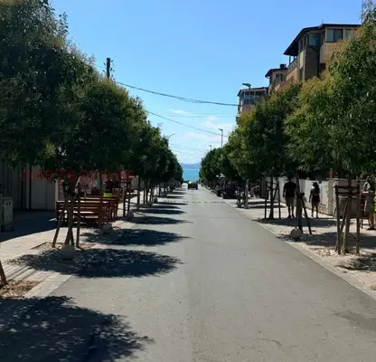 Снимка 3 — Двустаен апартамент с морска панорама в Сарафово, Бургас