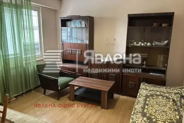 Two-room apartment with terrace in Slaveykov, Burgas