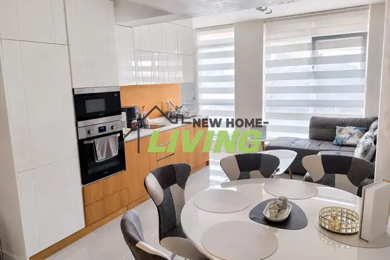 3-bedroom apartment in Burgas, Slaveikov