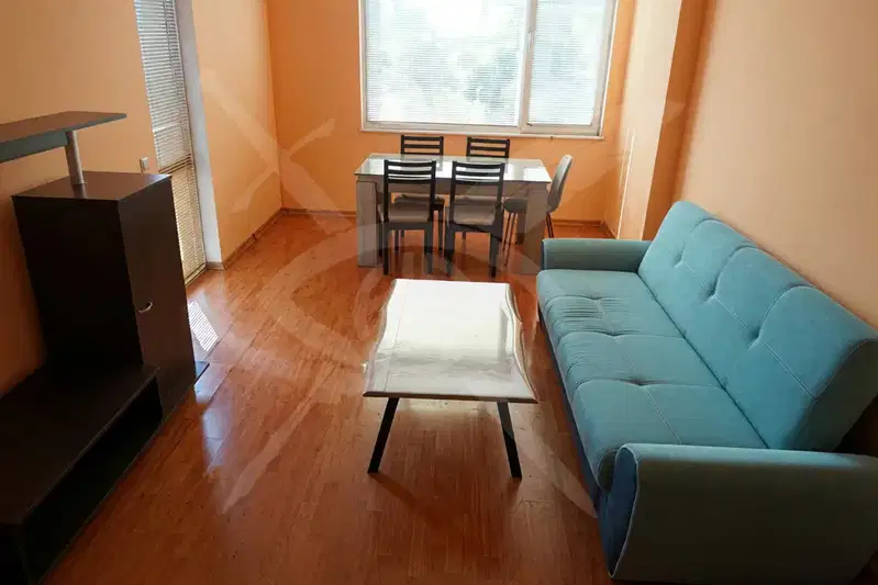 Three-room apartment in Slaveykov, Burgas with functional layout