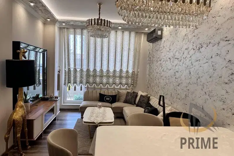 Three-room apartment with parking space in Slaveykov, Burgas