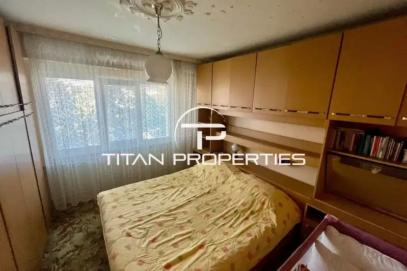 4-bedroom apartment in Burgas, Slaveikov
