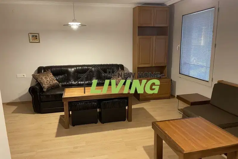 Three-room apartment with parking space in Vazrazhdane, Burgas