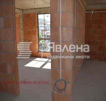 Снимка 3 — Двустаен апартамент в Бургас, Царево