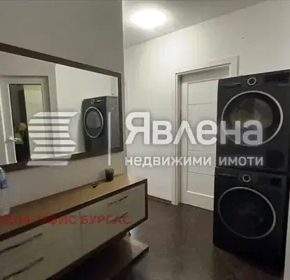 Снимка 5 — Тристаен апартамент в Бургас, Царево