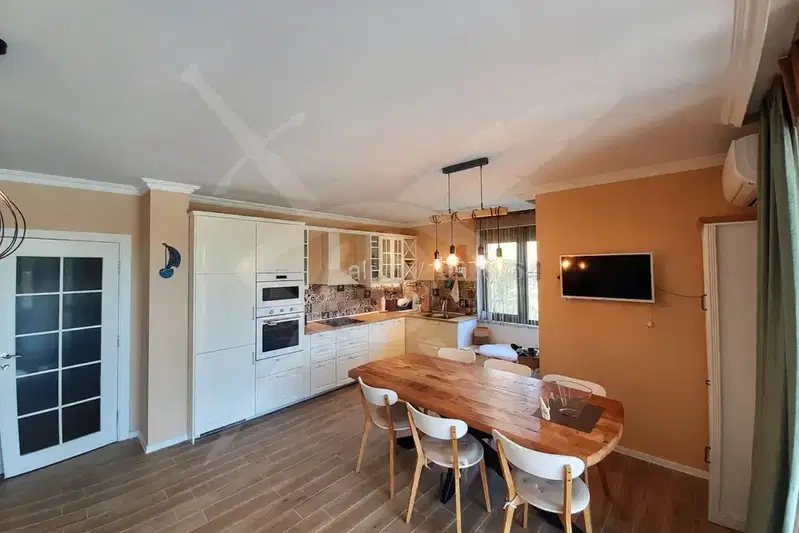 Three-room apartment with terrace in Chernomorets, Burgas region