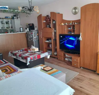 Photo 2 — 2-bedroom apartment in Oblast Varna, Devnya