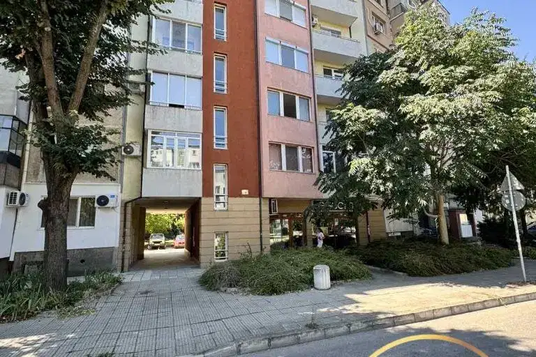 3-bedroom apartment in Oblast Haskovo, Dimitrovgrad