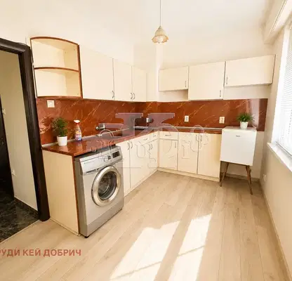 Снимка 2 — Двустаен апартамент 65 кв.м. в кв. Балик, Добрич с тераса