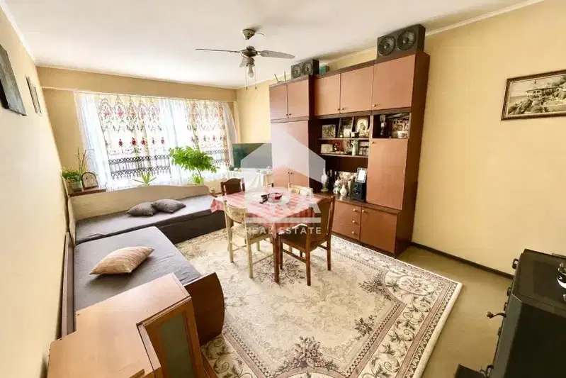 2-bedroom apartment in Dobrich, Iglika
