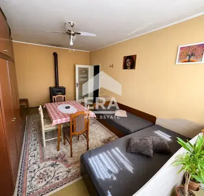 Photo 2 — 2-bedroom apartment in Dobrich, Iglika