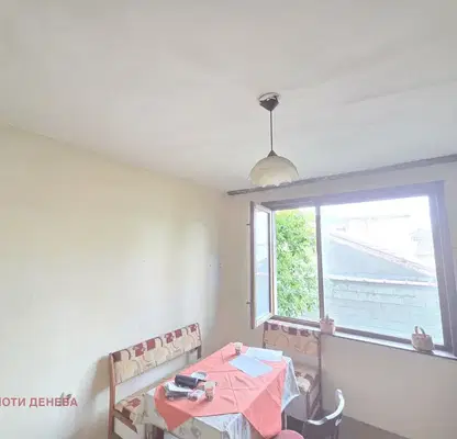 Photo 4 — 4-bedroom apartment in Dobrich, Pineta