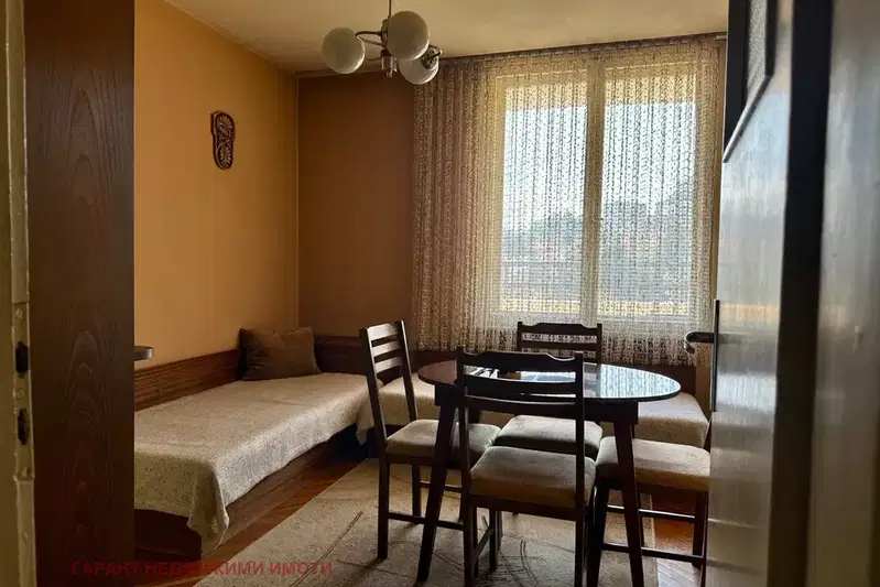 3-bedroom apartment in Gabrovo, Centyr