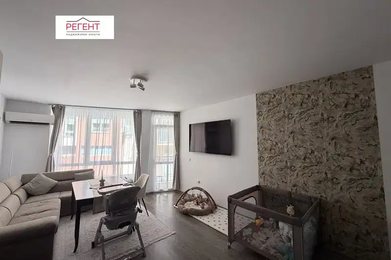 3-bedroom apartment in Gabrovo, Centyr