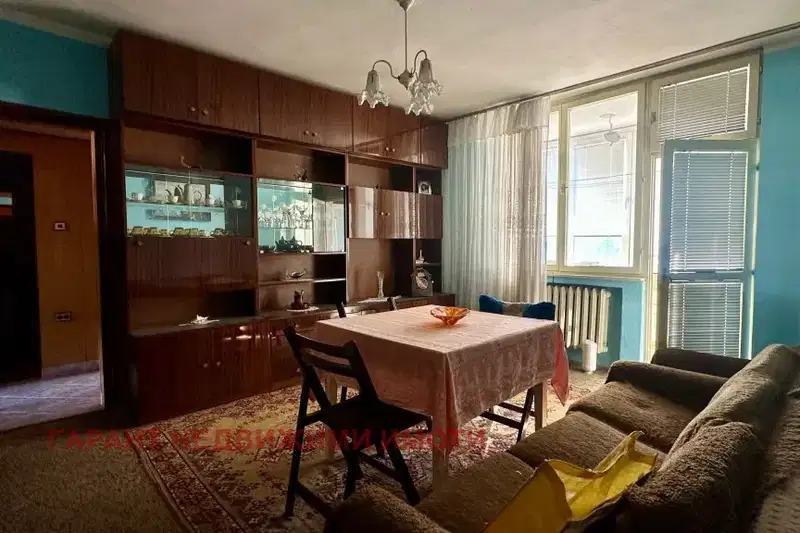 3-bedroom apartment in Gabrovo, Centyr