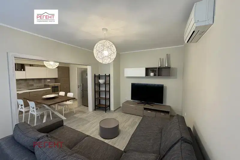 3-bedroom apartment in Gabrovo, Centyr