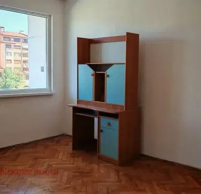 Photo 3 — 3-bedroom apartment in Gabrovo, Tlychnici