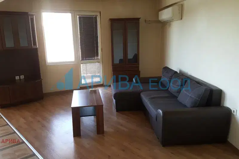 3-bedroom apartment in Haskovo, Centyr