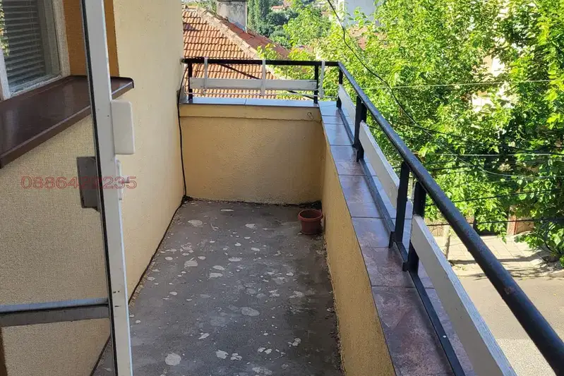 4-bedroom apartment in Haskovo, Mladejki Hylm