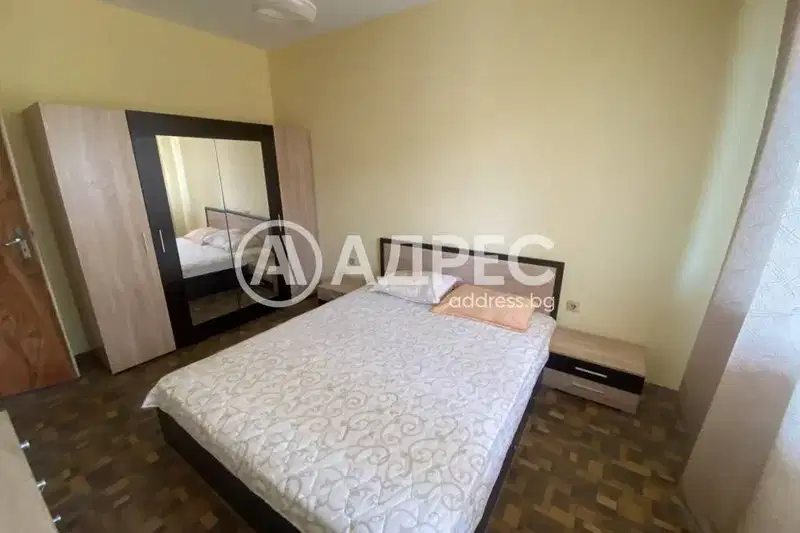 3-bedroom apartment in Haskovo, Ovcharski