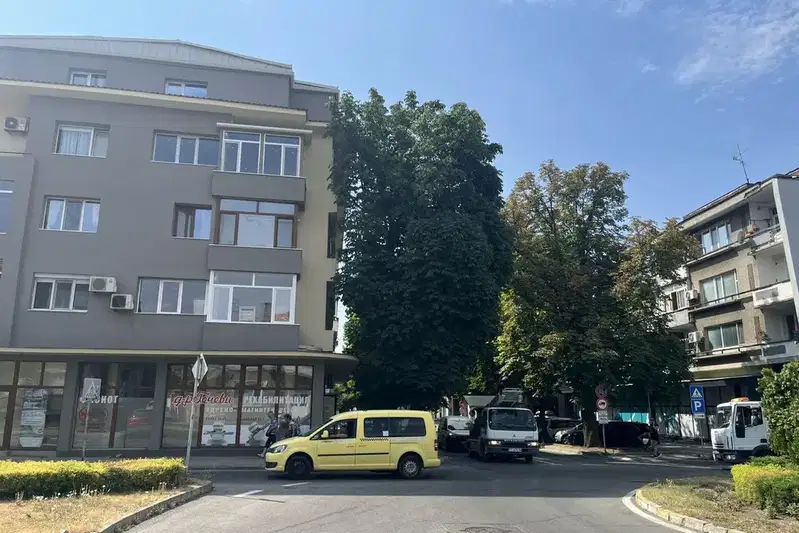 3-bedroom apartment in Stara Zagora, Kazanlyk