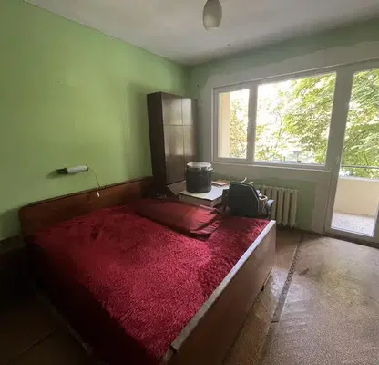 Снимка 5 — Тристаен апартамент с две спални до парк Розариум в Казанлък