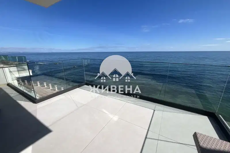 2-стаен апартамент с морска панорама в к.к. Чайка, Варна