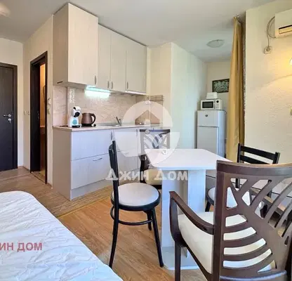 Photo 2 — One-room apartment with pool view in Sunny Beach