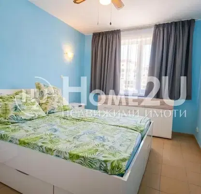 Photo 3 — Two-room apartment in Sunny Beach with terrace and pool
