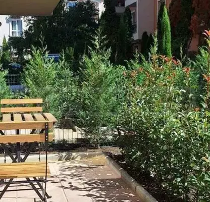 Снимка 5 — Двустаен апартамент с двор в к.к. Слънчев бряг