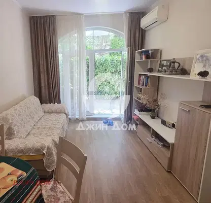 Photo 2 — Two-room apartment with terrace in Sunny Beach resort, Venera Palas