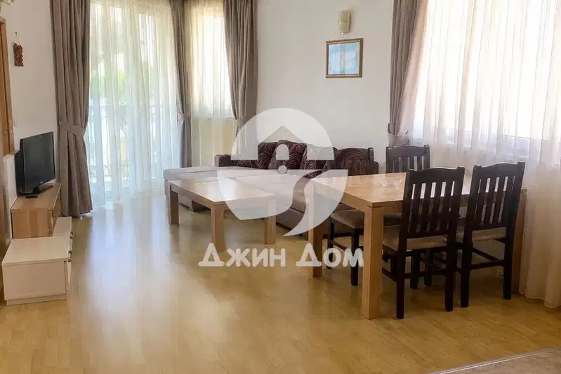 3-bedroom apartment in Burgas, Slynchev Bryag