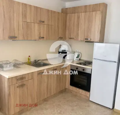 Снимка 3 — Тристаен апартамент с тераса в к.к. Слънчев бряг, Crystal Beach