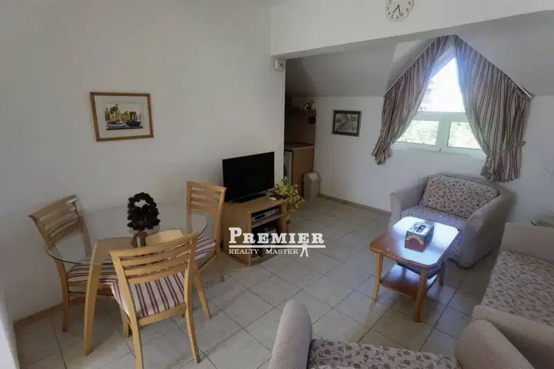 Maisonette with 2 bedrooms in Sunny Beach resort with large terrace