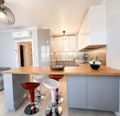 Photo 2 — 2-room apartment in the resort complex Sv. Sv. Konstantin i Elena, Varna
