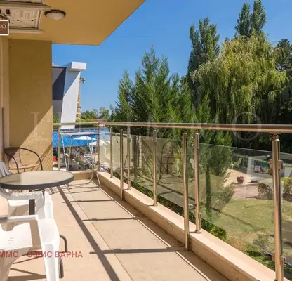 Photo 4 — Two-room apartment in the resort complex Sv. Sv. Konstantin i Elena with terrace