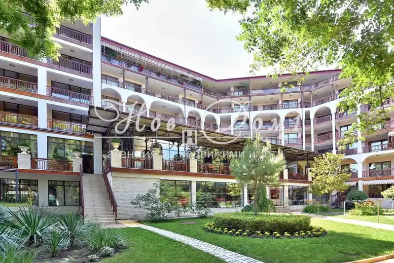 4-bedroom apartment in Sv.Sv. Konstantin I Elena