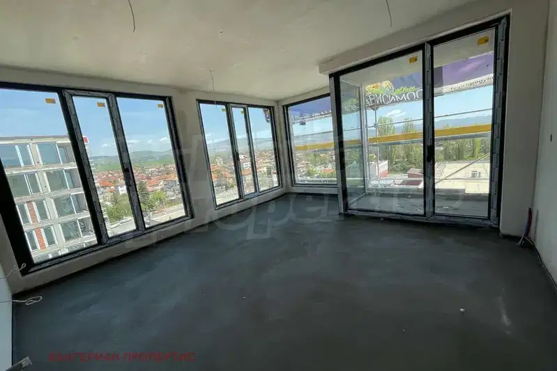 3-bedroom apartment in Sofia, Kostinbrod